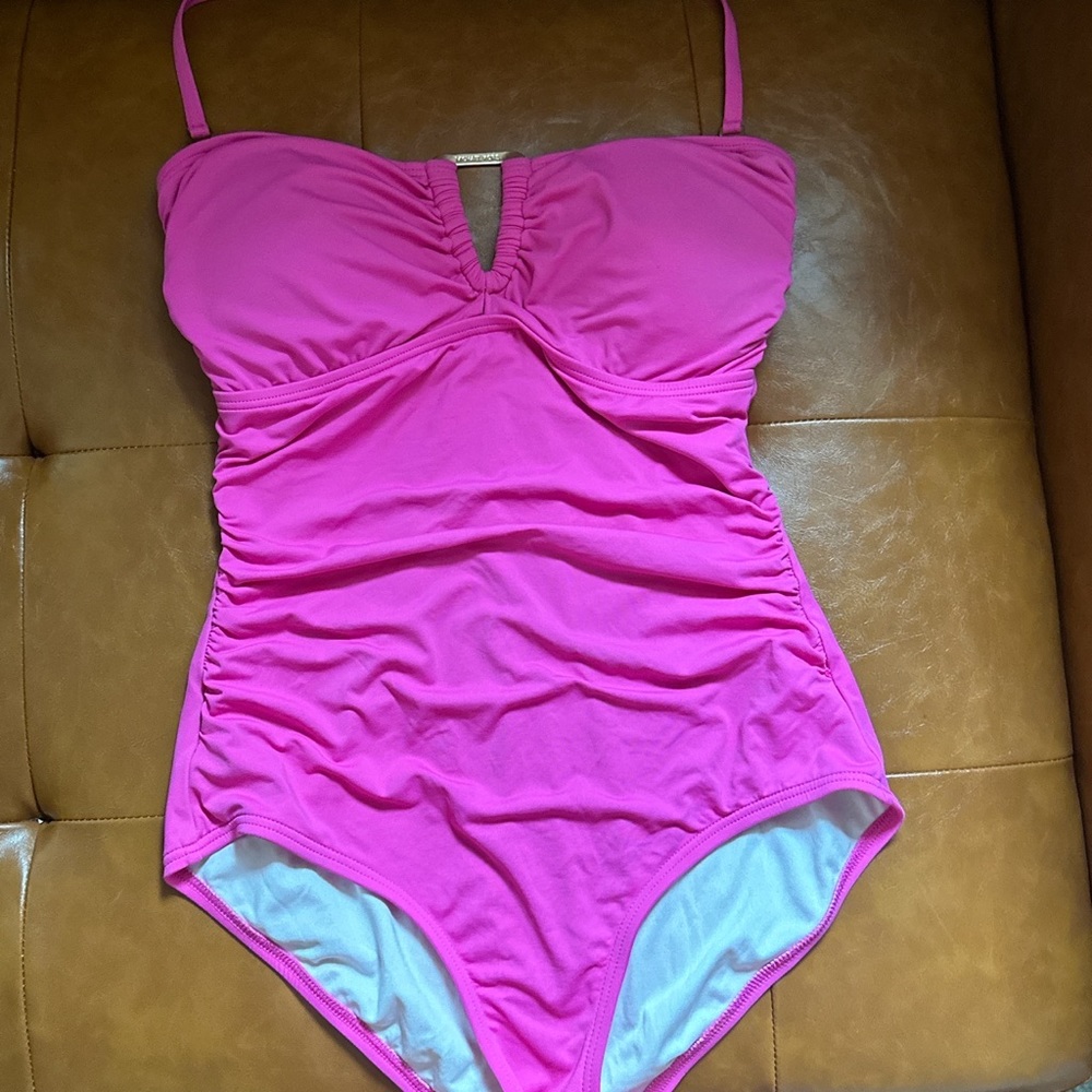 Michael Kors pink 💕size 61 piece swimsuit